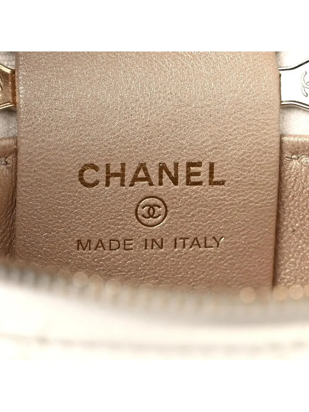 CHANEL indulge luxury